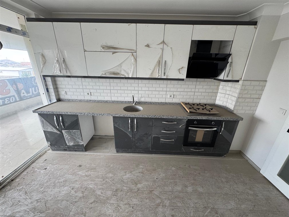 Altındağ Ulubey Mahallesinde Site İçerisinde Kiralık 3+1 Daire