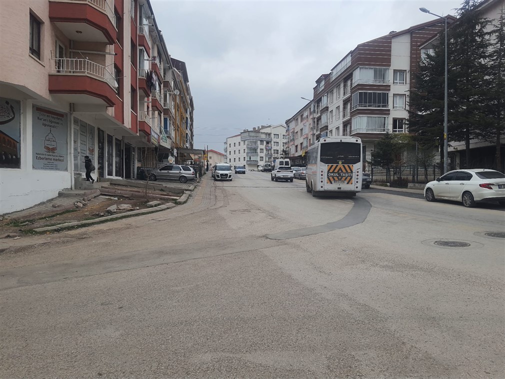 Altındağ Battalgazi Mahallesi'nde Yan Yoldan Düz Girişli, 67 m² Satılık Dükkan -Kullanıma Hazır