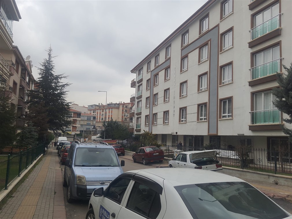 Altındağ Battalgazi Mahallesi'nde Zemin Kat, Baca Ruhsatlı, Geniş Vitrinli 65 m² Satılık Dükkan- Her İşe Uygun!