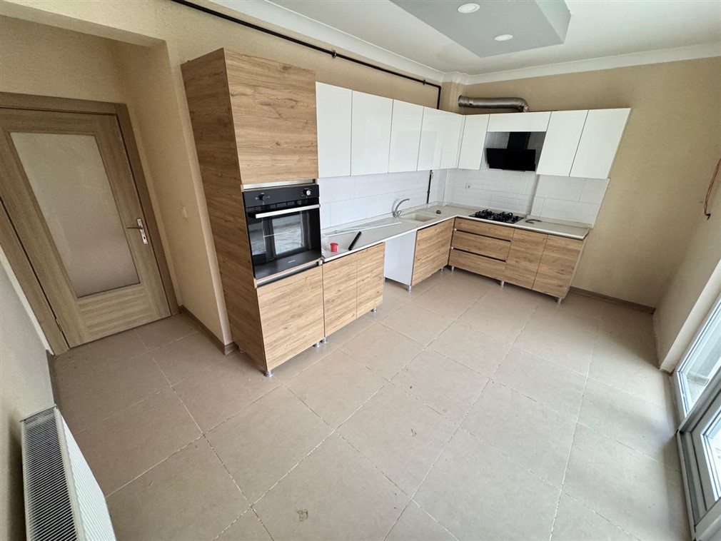 Altındağ Doğantepe Mahallesinde Güney Cephe 4+1 Kiralık Daire