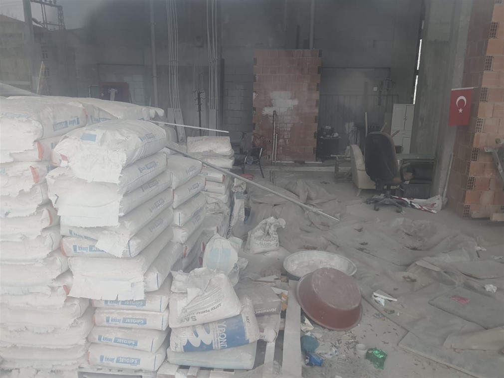 Altındağ Feridunçelik Mahallesi Ana Cadde Üzeri 610 m² Çelik Baca ve Yüksek Tavanlı Satılık Dükkan