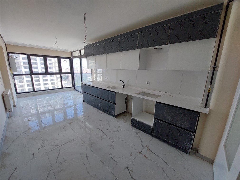 Altındağ Güneşevler Mahallesinde Site İçerisinde 4+1 Satılık Daire