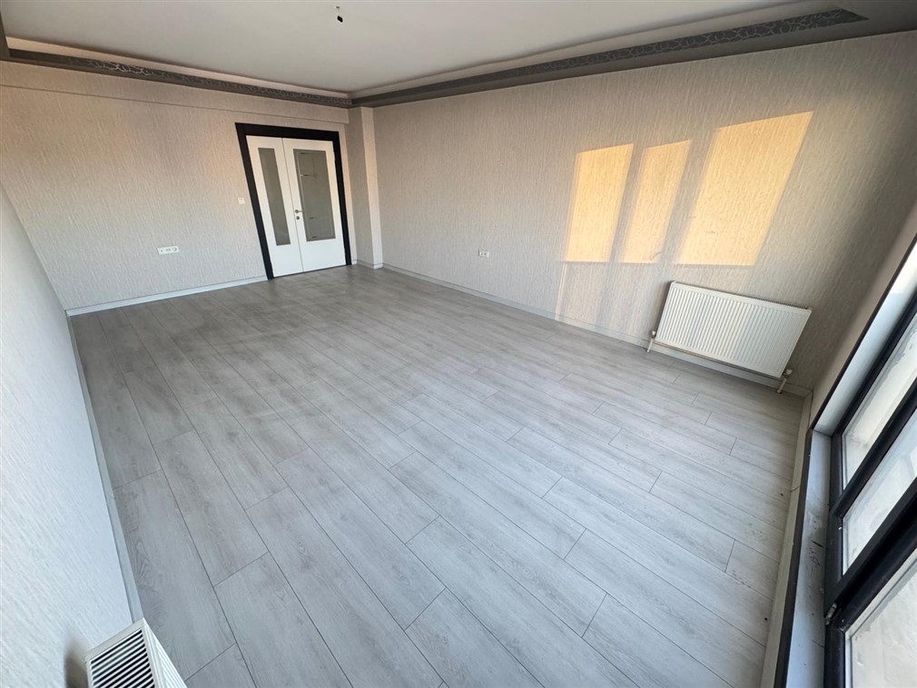 Altındağ Güneşevler Mahallesinde Satılık Sıfır 4+1 Site Dairesi