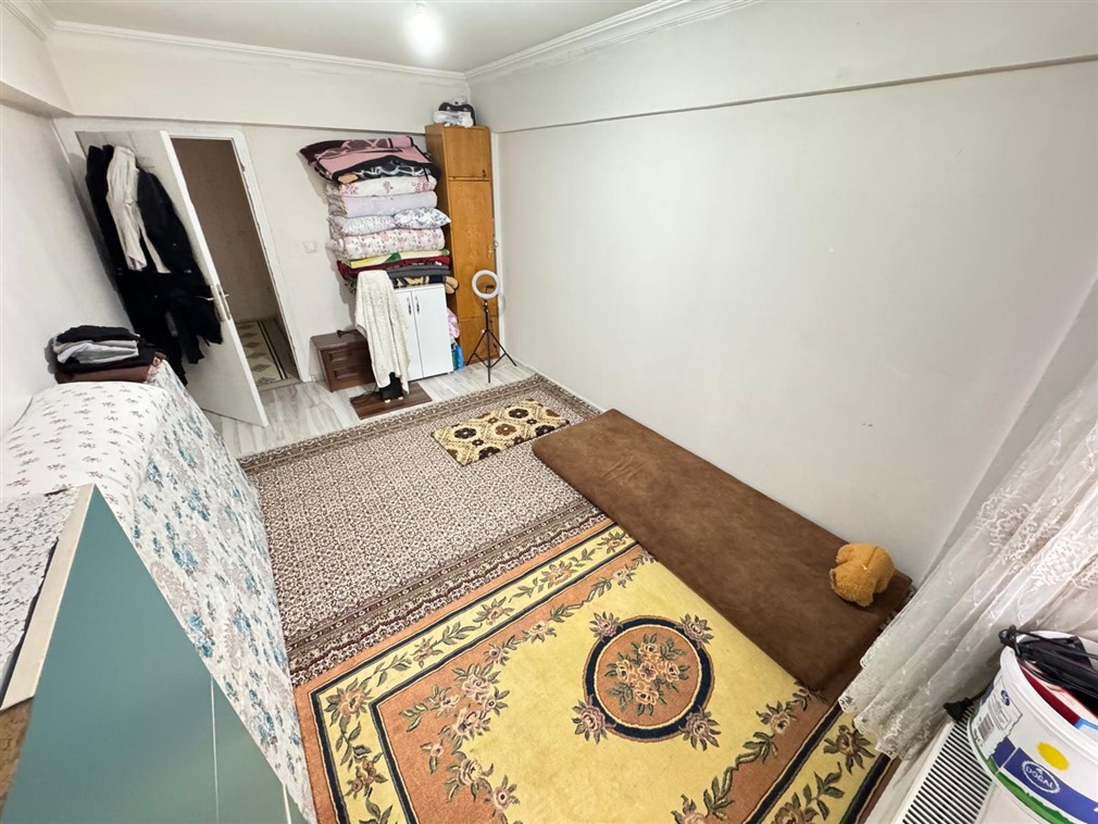 Altındağ Yıldıztepe Mahallesinde Yıldız Göbekte 3+1 Satılık Daire