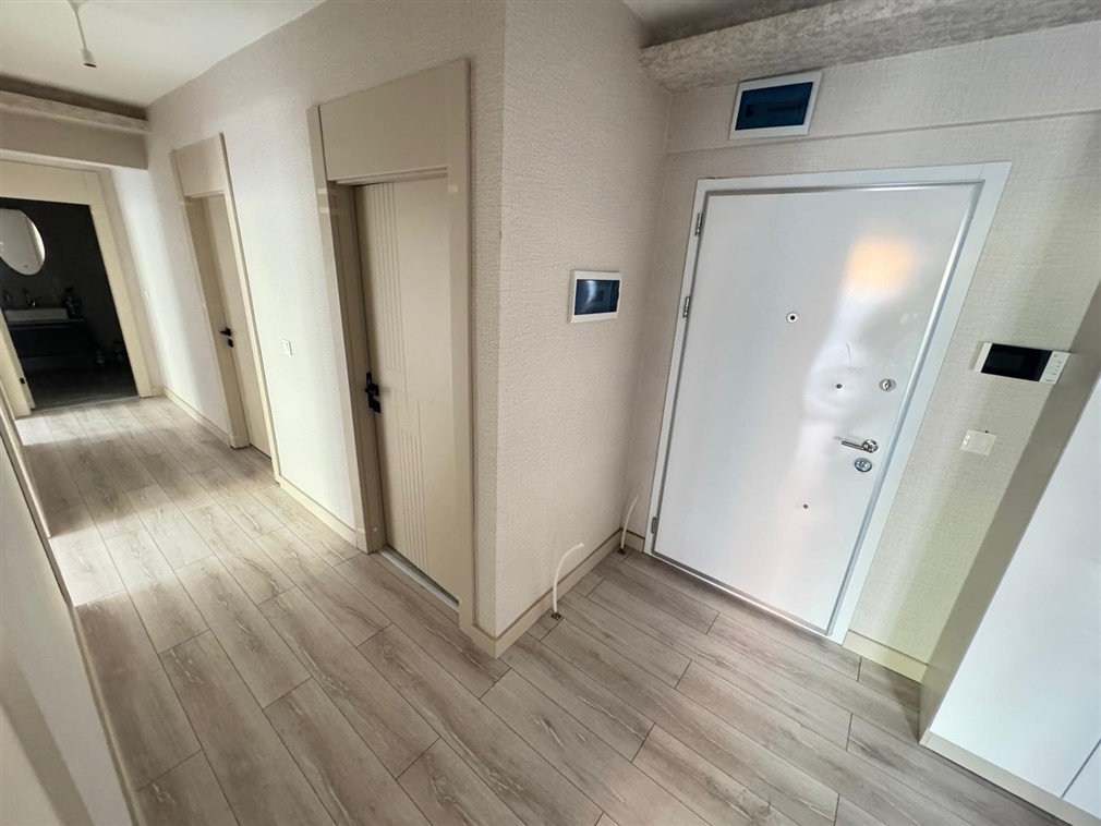 Altındağ Yıldıztepe Mahallesinde Cadde Üzeri Sıfır 3+1 Daire