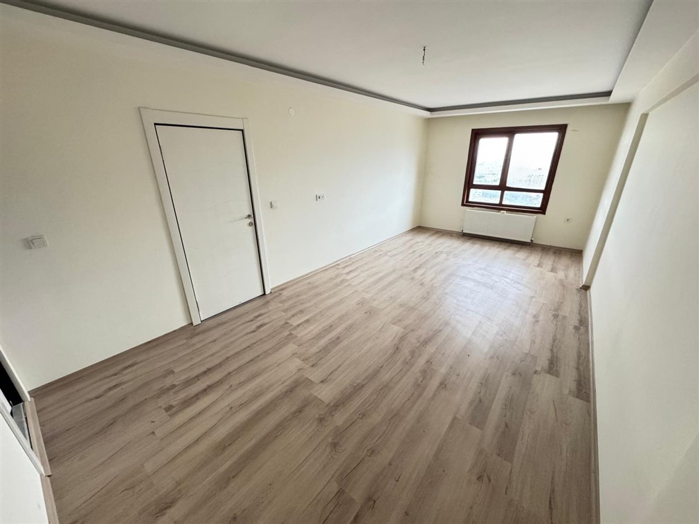 Altındağ Doğantepe Mahallesinde Site İçerisinde Geniş Balkonlu Manzaralı 3+1 Satılık Daire