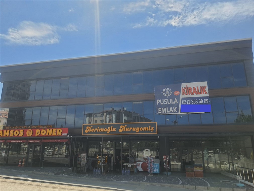 Altındağ Ulubey Mahallesin'de Yıldız Göbek'te 170 m² Geniş Vitrinli, İşlek Konumda Zemin Kat Kiralık Dükkan