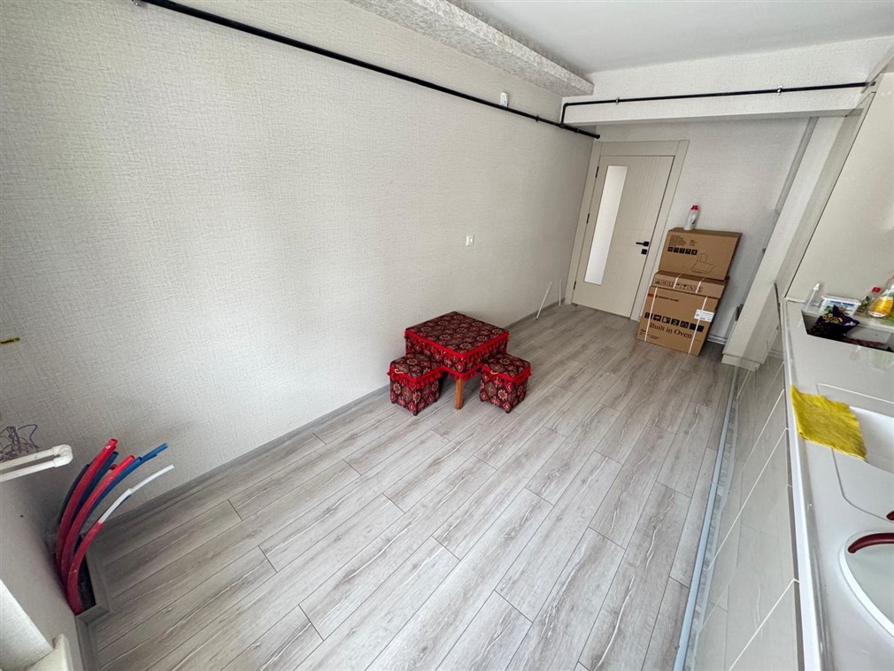 Altındağ Yıldıztepe Mahallesinde Cadde Üzeri Sıfır 3+1 Daire