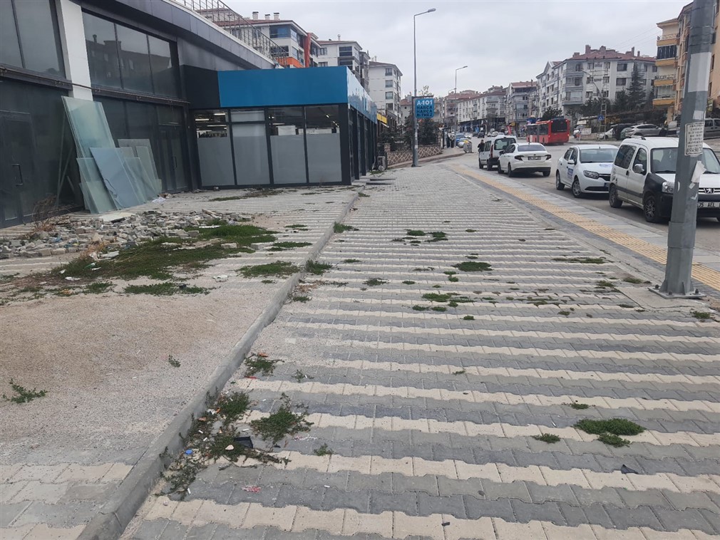 Altındağ Feridunçelik Mahallesi Ana Cadde Üzeri 610 m² Çelik Baca ve Yüksek Tavanlı Satılık Dükkan