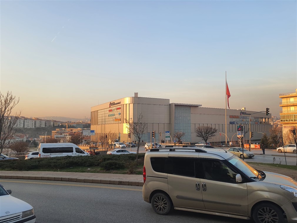 Altındağ Güneşevler Mahallesin'de Ana Cadde Üzeri Zemin Kat 58 m² Satılık Dükkan - İşlek Konumda
