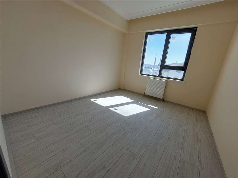 Altındağ Güneşevler Mahallesinde Site İçerisinde 4+1 Satılık Daire