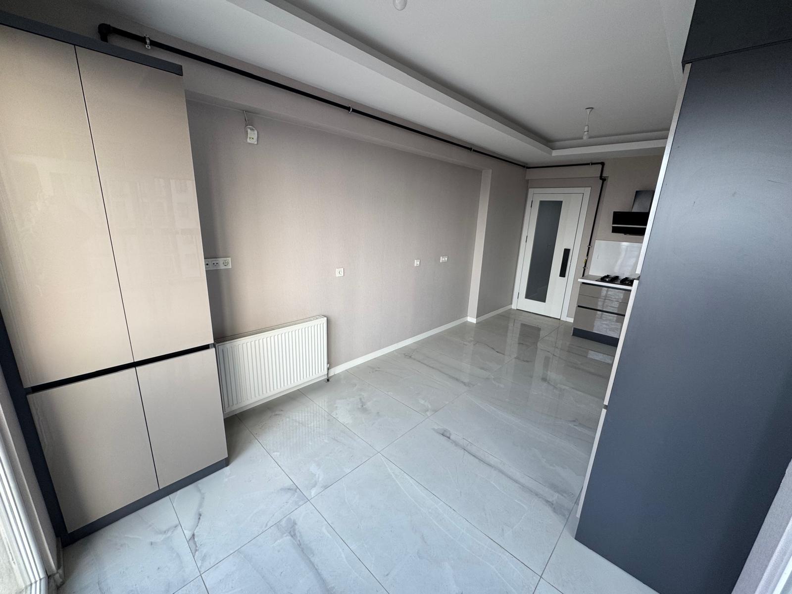 Ankara Altındağ Güneşevler Mahallesinde  Satılık 4+1 Daire