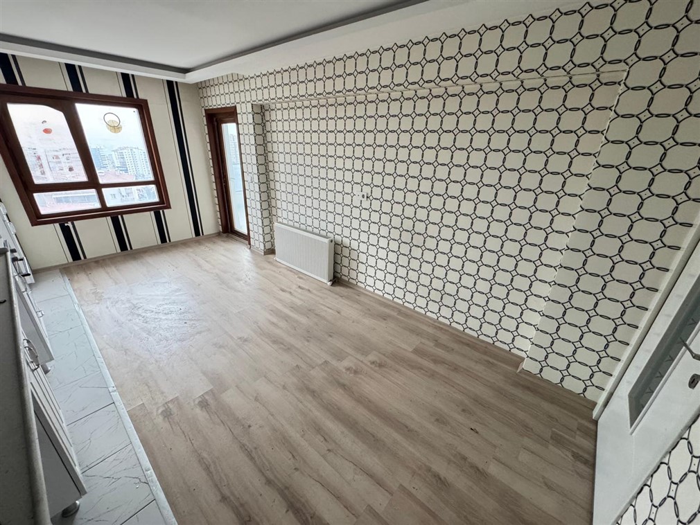 Altındağ Doğantepe Mahallesinde Site İçerisinde Geniş Balkonlu Manzaralı 3+1 Satılık Daire