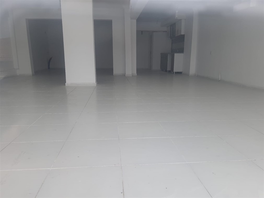 Altındağ Feridunçelik Mahallesinde Lise Karşısı 100 m² Satılık Zemin Kat Dükkan