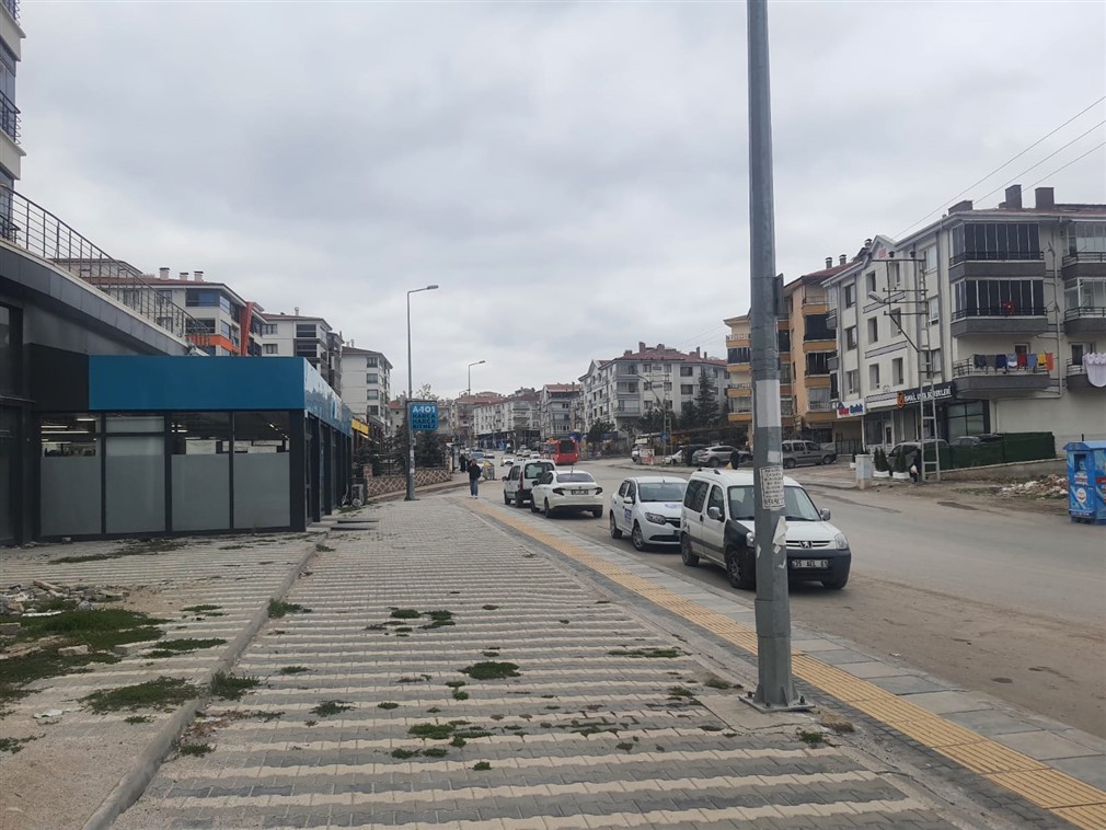 Altındağ Feridunçelik Mahallesi Ana Cadde Üzeri 610 m² Çelik Baca ve Yüksek Tavanlı Satılık Dükkan