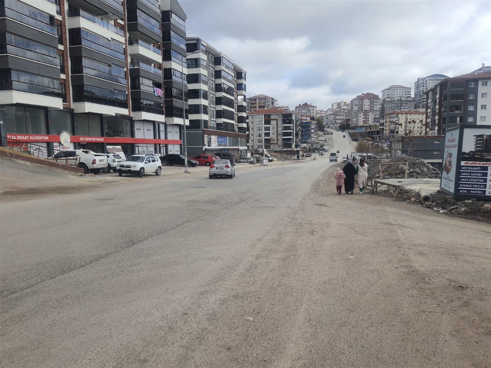 Altındağ Başpınar Mahallesi'nde Ertuğrul Kocaer Caddesi Üzerinde Zemin ve Alt kat olmak üzere 140 m² Satılık Dükkan
