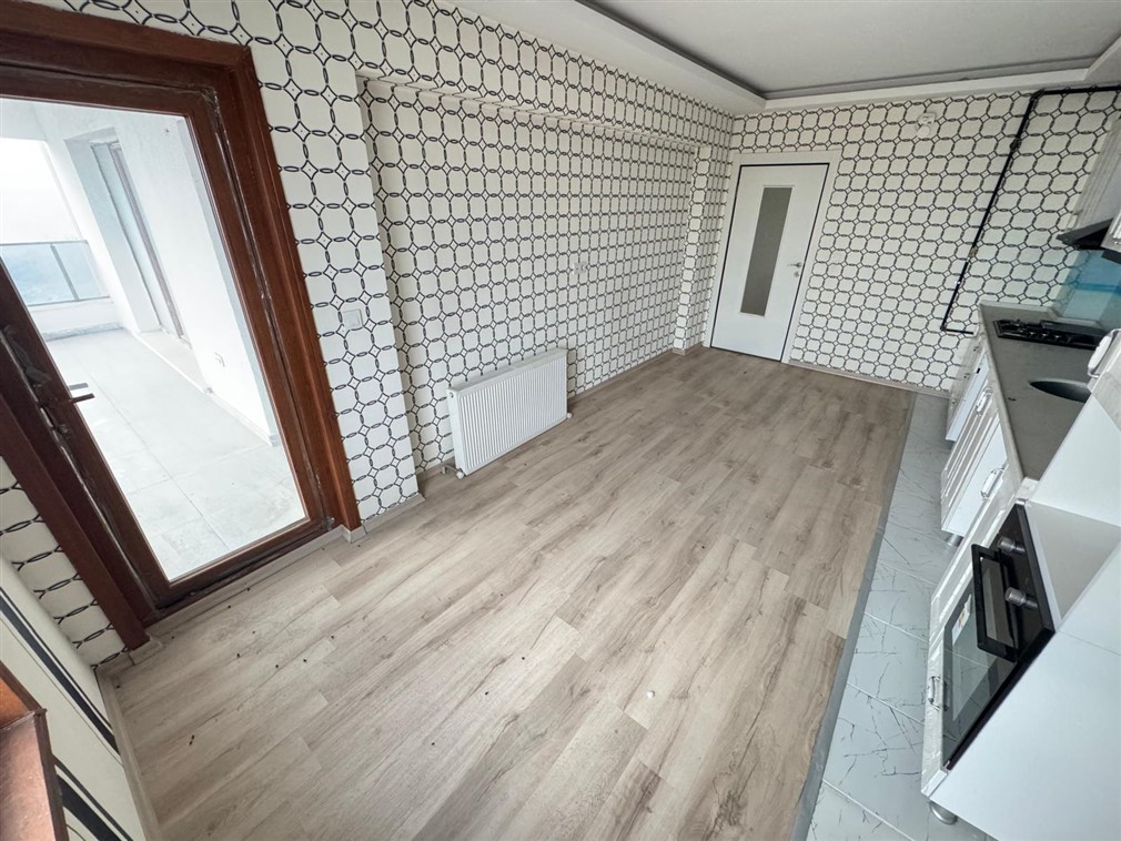 Altındağ Doğantepe Mahallesinde Site İçerisinde Geniş Balkonlu Manzaralı 3+1 Satılık Daire