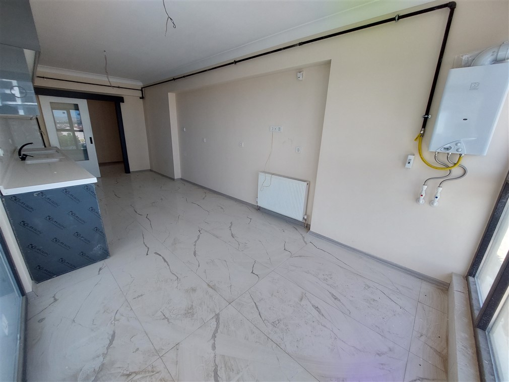 Altındağ Güneşevler Mahallesinde Site İçerisinde 4+1 Satılık Daire