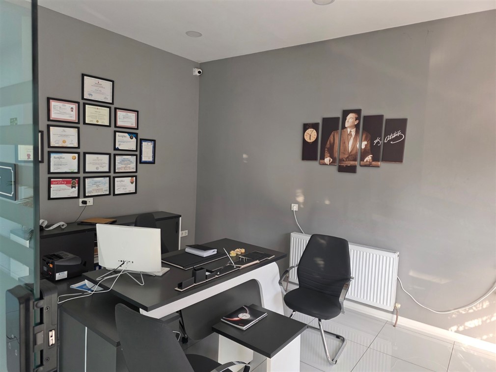 Altındağ Güneşevler'de Ana Cadde Üzeri, Kiracılı Zemin Kat 140 m² Satılık Dükkan