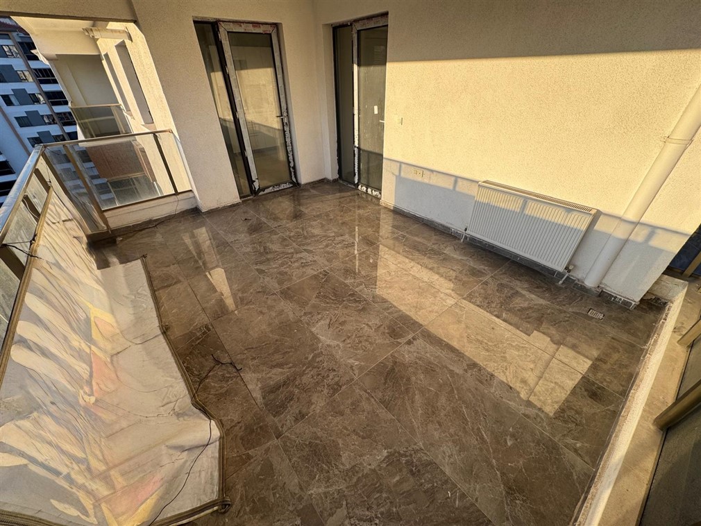 Altındağ Güneşevler Mahallesinde Site İçerisinde Manzaralı 4+1 Satılık Daire