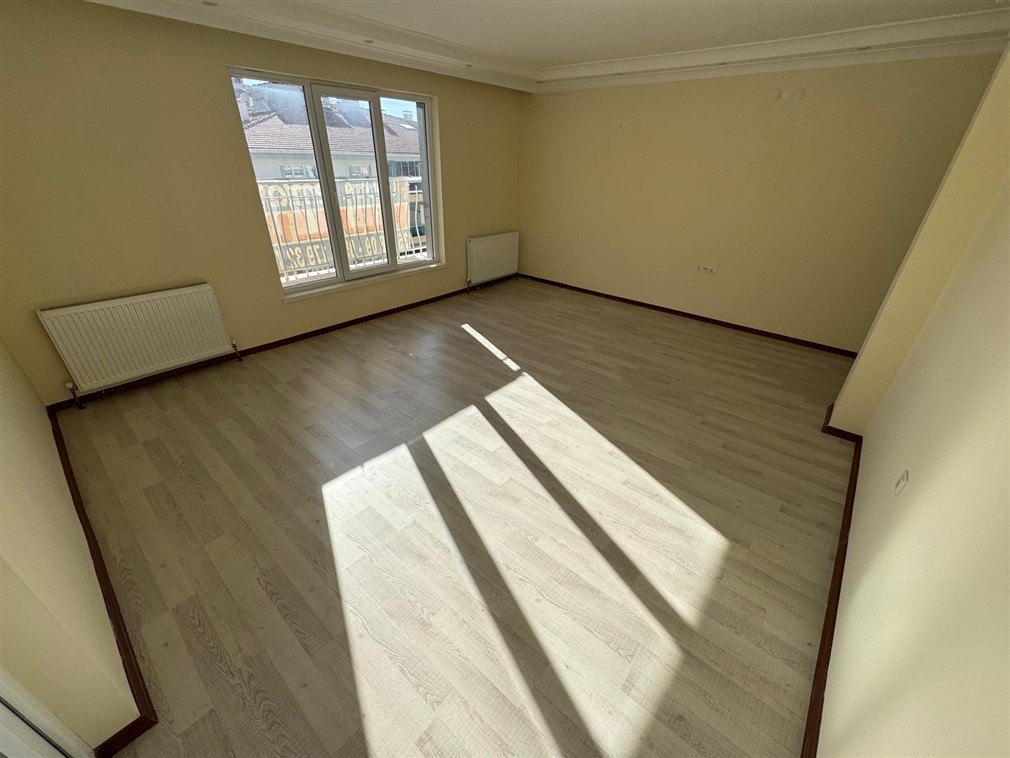 Doğantepe Mahallesinde Kiralık Güney Cephe 3+1 Daire