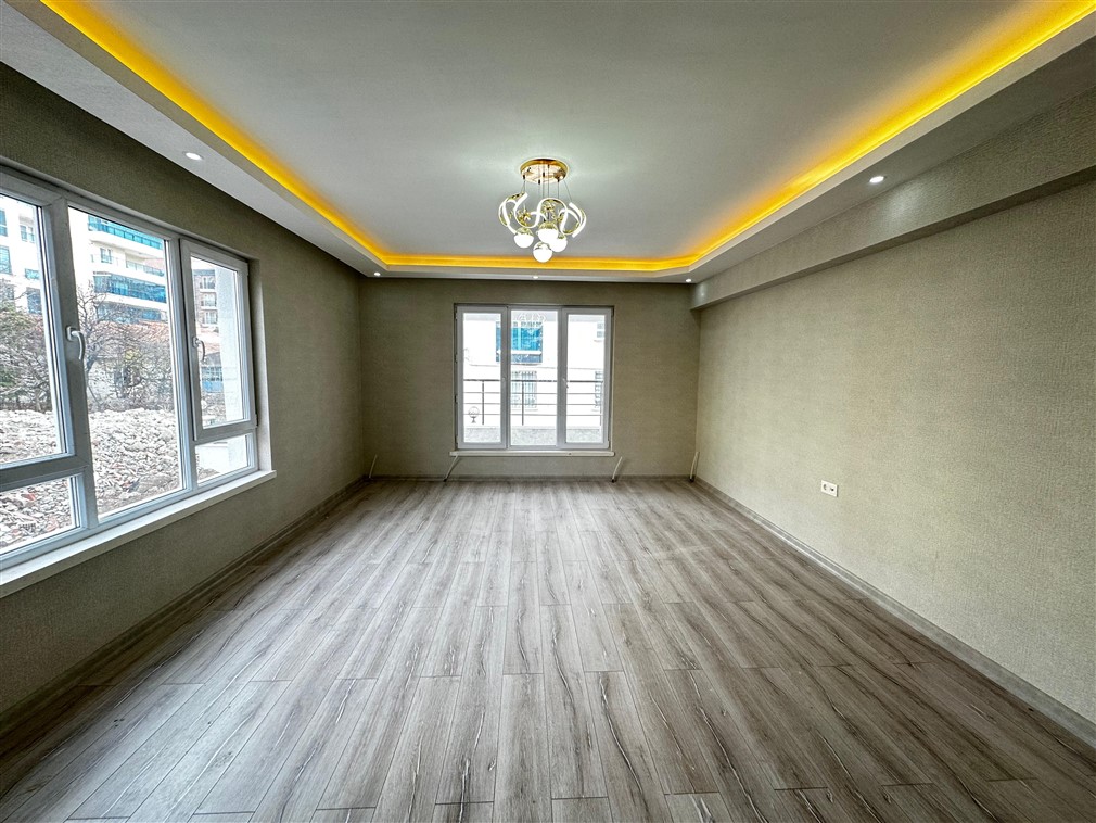 Altındağ Yıldıztepe Mahallesinde Satılık Sıfır Caddeye Yürüme Mesafesinde 3+1 Daire
