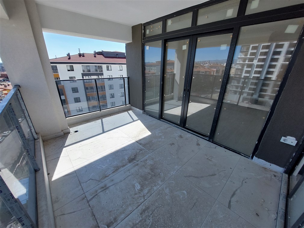 Altındağ Güneşevler Mahallesinde Site İçerisinde 4+1 Satılık Daire
