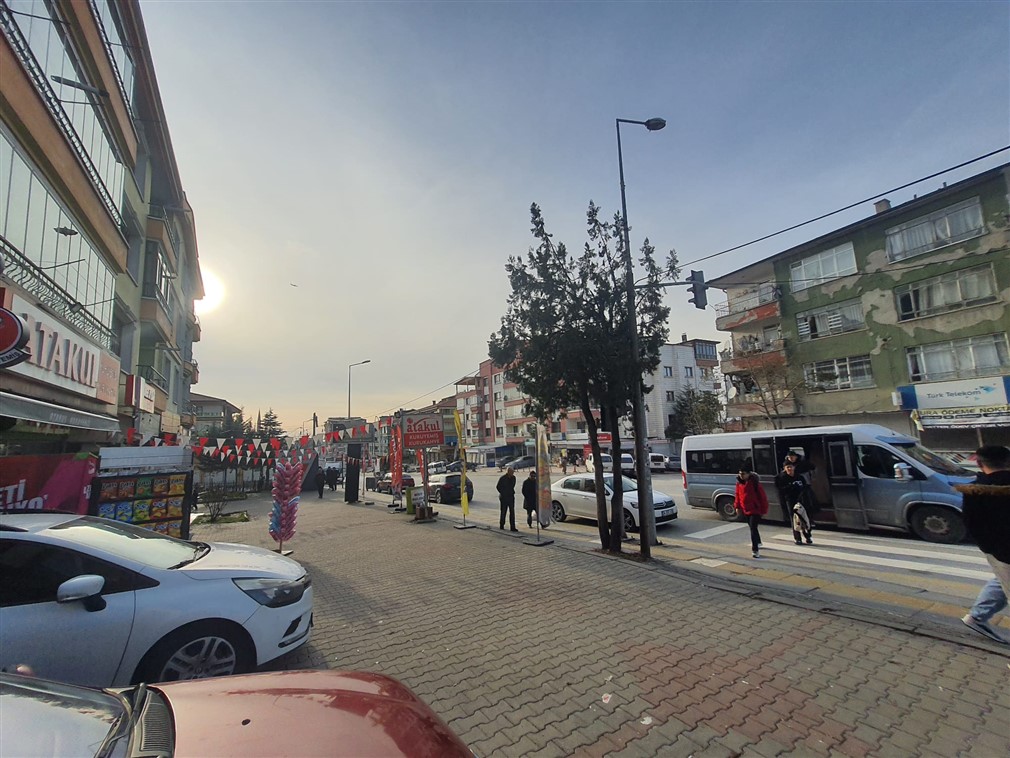 Altındağ Doğantepe Mahallesin'de Ana Cadde Üzeri 46 m² Geniş Vitrinli Kiralık Dükkan