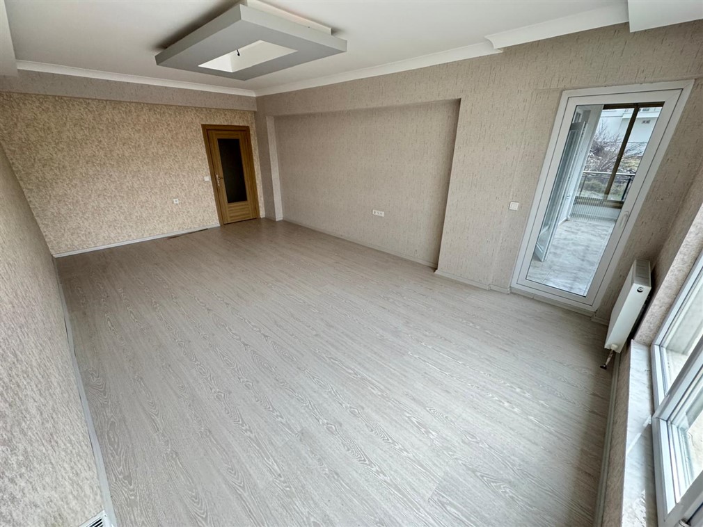 Altındağ Doğantepe Mahallesinde Güney Cephe 4+1 Kiralık Daire