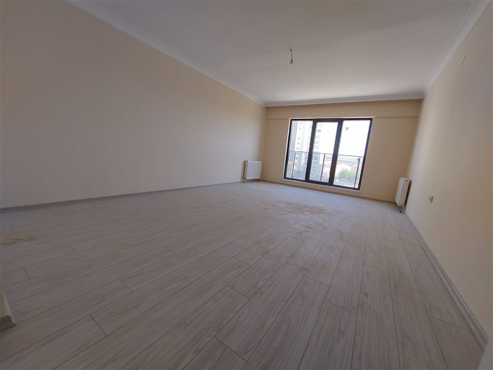 Altındağ Güneşevler Mahallesinde Site İçerisinde 4+1 Satılık Daire