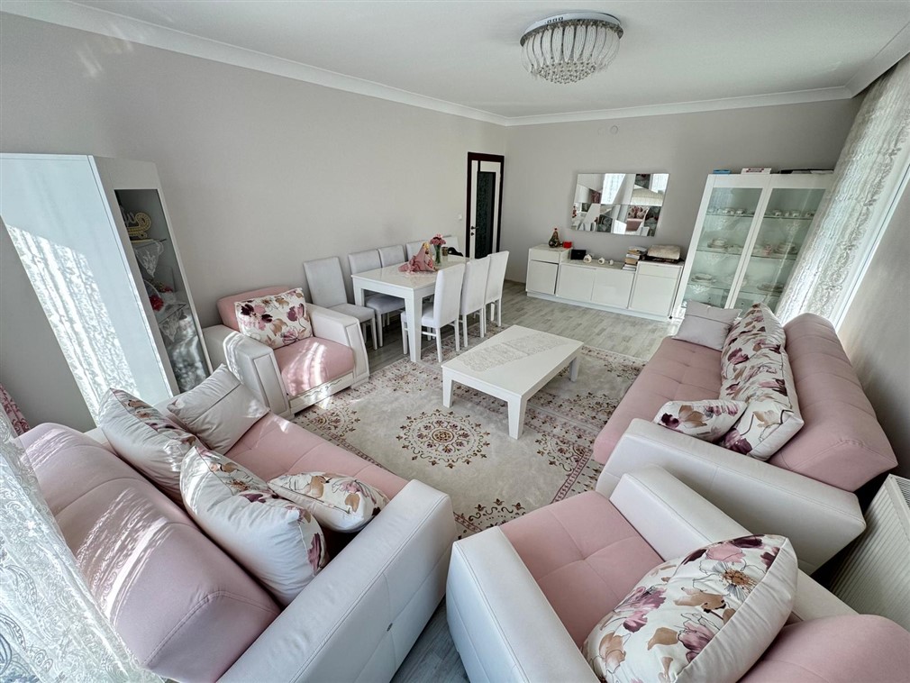 Altındağ Yıldıztepe Mahallesinde Önü Açık Satılık  3+1 Daire