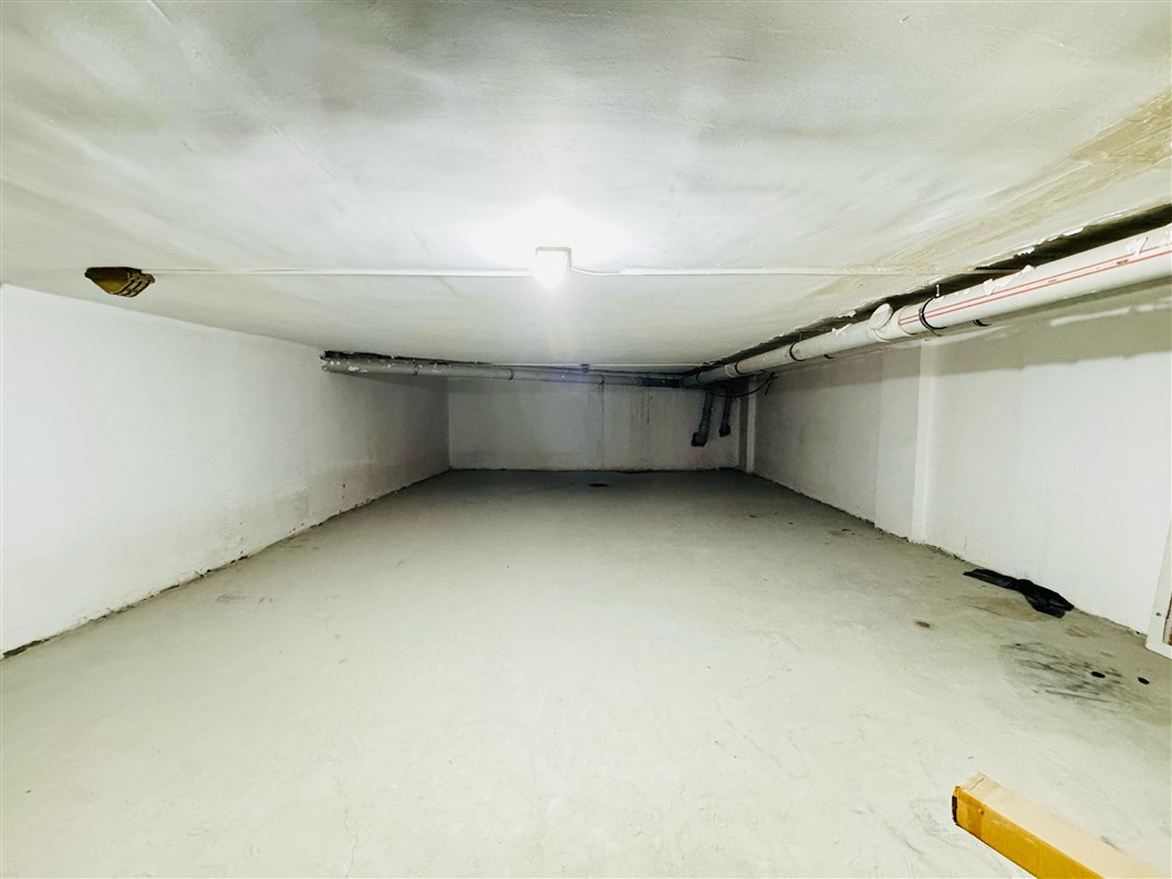 ALTINDAĞ GÜNEŞEVLERDE DEVREN SATILIK BUTİK 90K İNSTAGRAM TAKİPÇİLİ