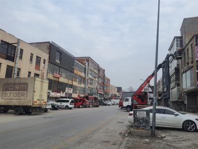 Altındağ Siteler Çamlıtepe Sokak'ta İşlek Konumda Zemin kat , 250 m² Geniş Vitrinli ,Yüksek Tavanlı  Satılık Dükkan
