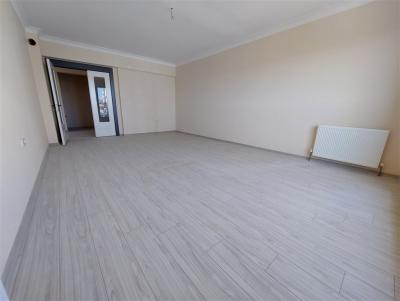 Altındağ Güneşevler Mahallesinde Site İçerisinde 4+1 Satılık Daire