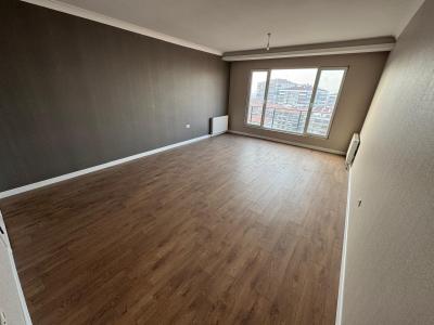 Ankara Altındağ Güneşevler Mahallesinde  Satılık 4+1 Daire