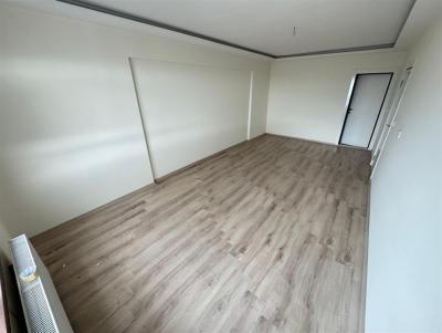 Altındağ Doğantepe Mahallesinde Site İçerisinde Geniş Balkonlu Manzaralı 3+1 Satılık Daire