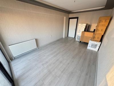 Altındağ Güneşevler Mahallesinde Site İçerisinde Manzaralı 4+1 Satılık Daire