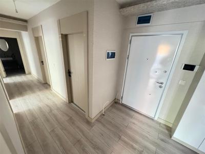 Altındağ Yıldıztepe Mahallesinde Cadde Üzeri Sıfır 3+1 Daire