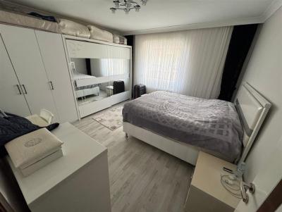 Altındağ Yıldıztepe Mahallesinde Önü Açık Satılık  3+1 Daire