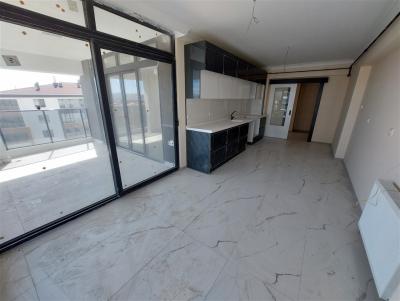 Altındağ Güneşevler Mahallesinde Site İçerisinde 4+1 Satılık Daire