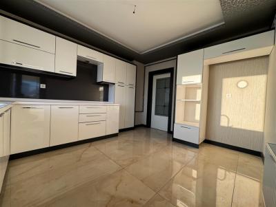 Altındağ Güneşevler Mahallesinde Site İçerisinde Manzaralı 4+1 Satılık Daire