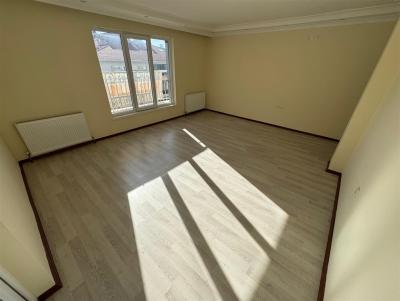 Doğantepe Mahallesinde Kiralık Güney Cephe 3+1 Daire