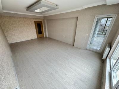 Altındağ Doğantepe Mahallesinde Güney Cephe 4+1 Kiralık Daire