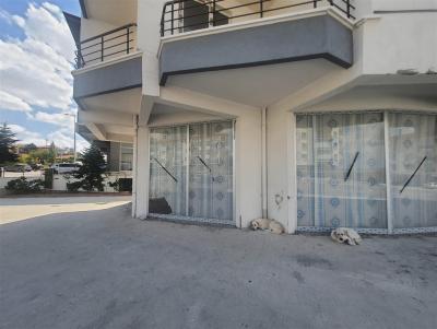 Altındağ Doğantepe Mahallesinde  Şehit Hacıosman Dugan Cad. Üzeri - Geniş Cepheli, Köşe başı  Yüksek Tavanlı Zemin kat  100 m² Kiralık Dükkan
